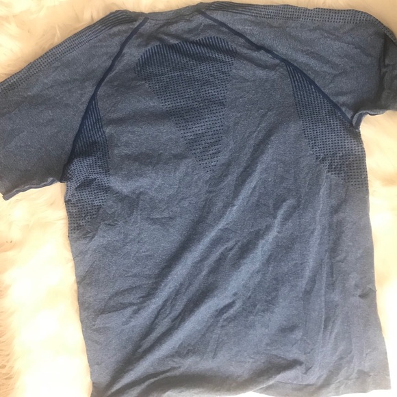 Men’s Puma evoKNIT t-shirt light blue - Picture 4 of 4